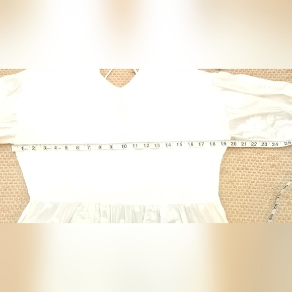 Ted Baker London white balloon sleeve embroidered blouse size 3 Usa 🇺🇸 Size 8 - Picture 9 of 10